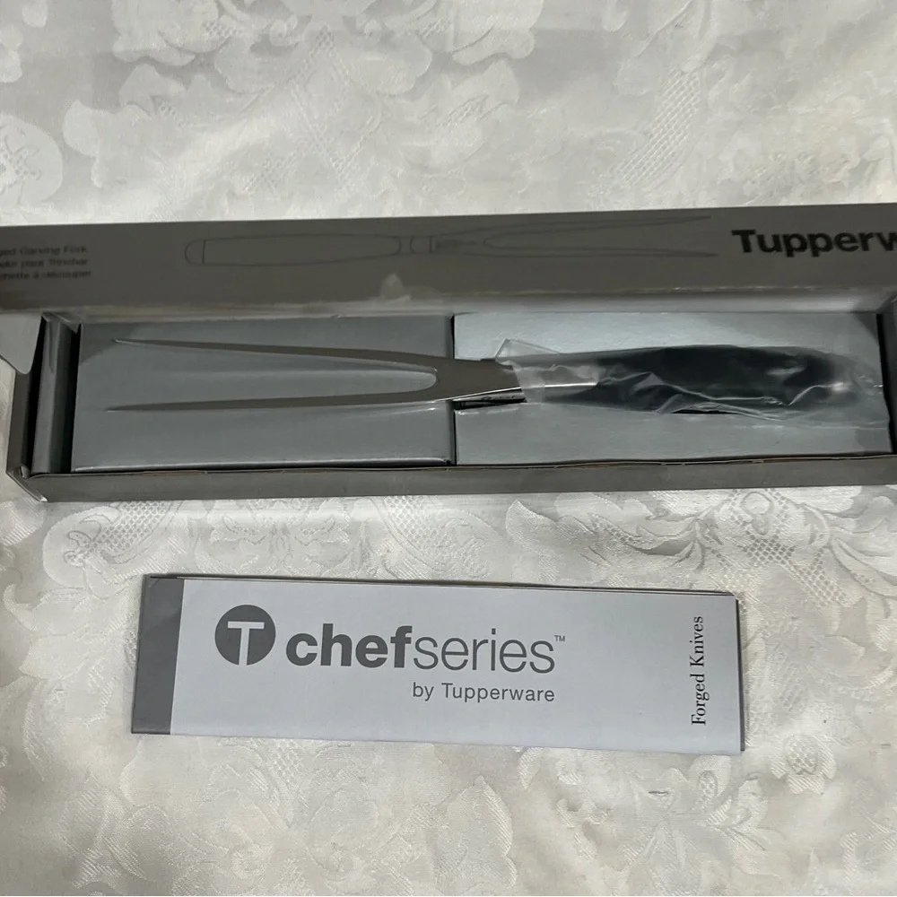 NEW (NIB)Tupperware Chef Series Carving Knife & Fork Set, Forged Stainless Steel